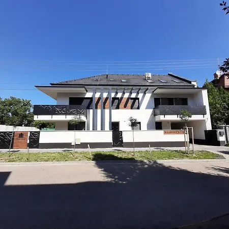 Judona Apartment Hajduszoboszlo Exterior photo